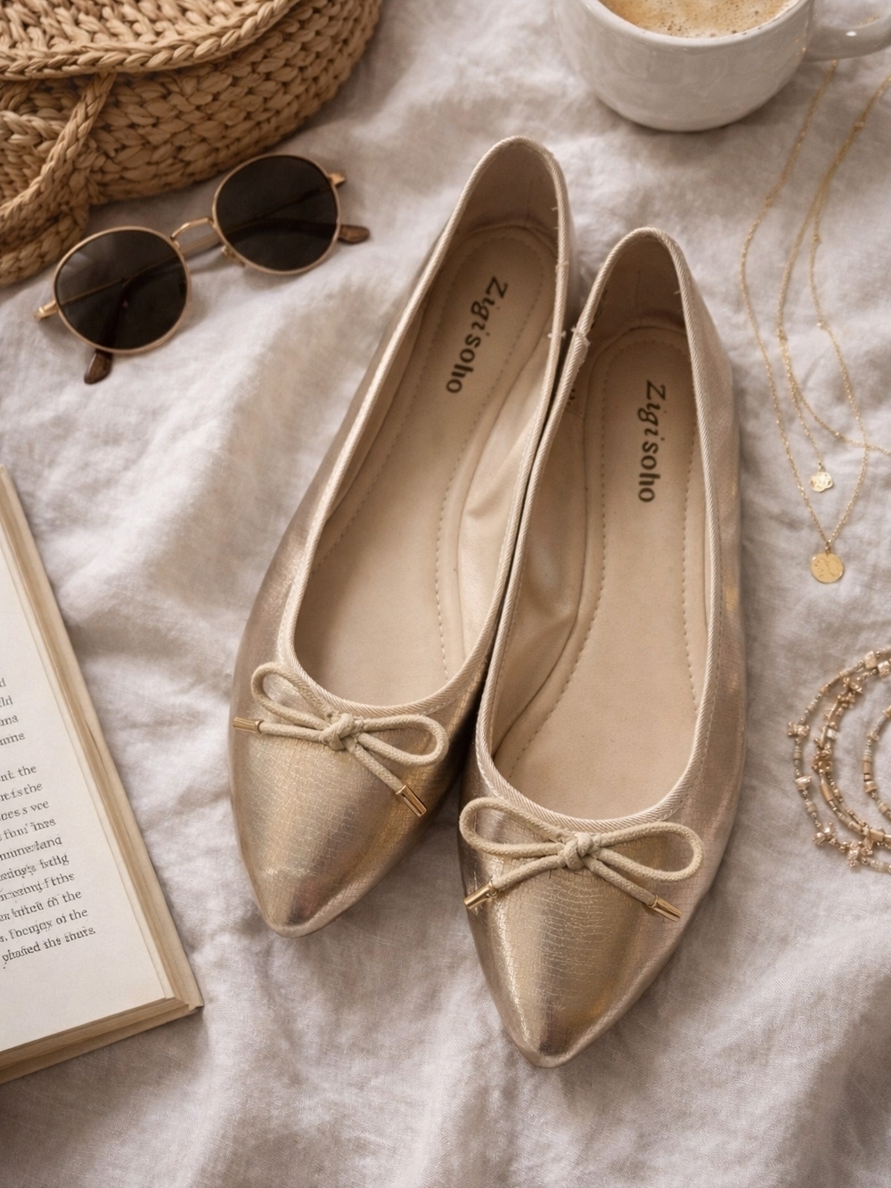 Gold Ballet Flats Pointed Toe Bow Chic Neutral 8.5